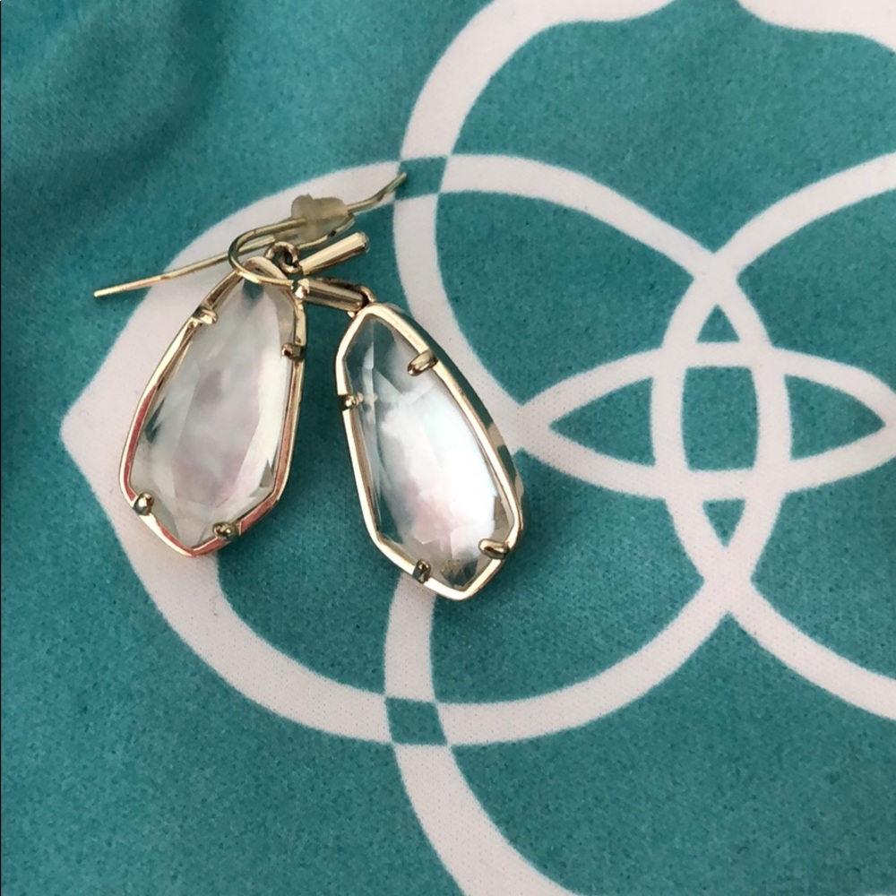 kendra scott earrings